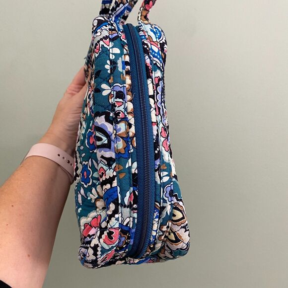 Very Bradley Lunch Box Quilted Paisley Insulated Multicolor Top Handle Zip - Picture 4 of 10